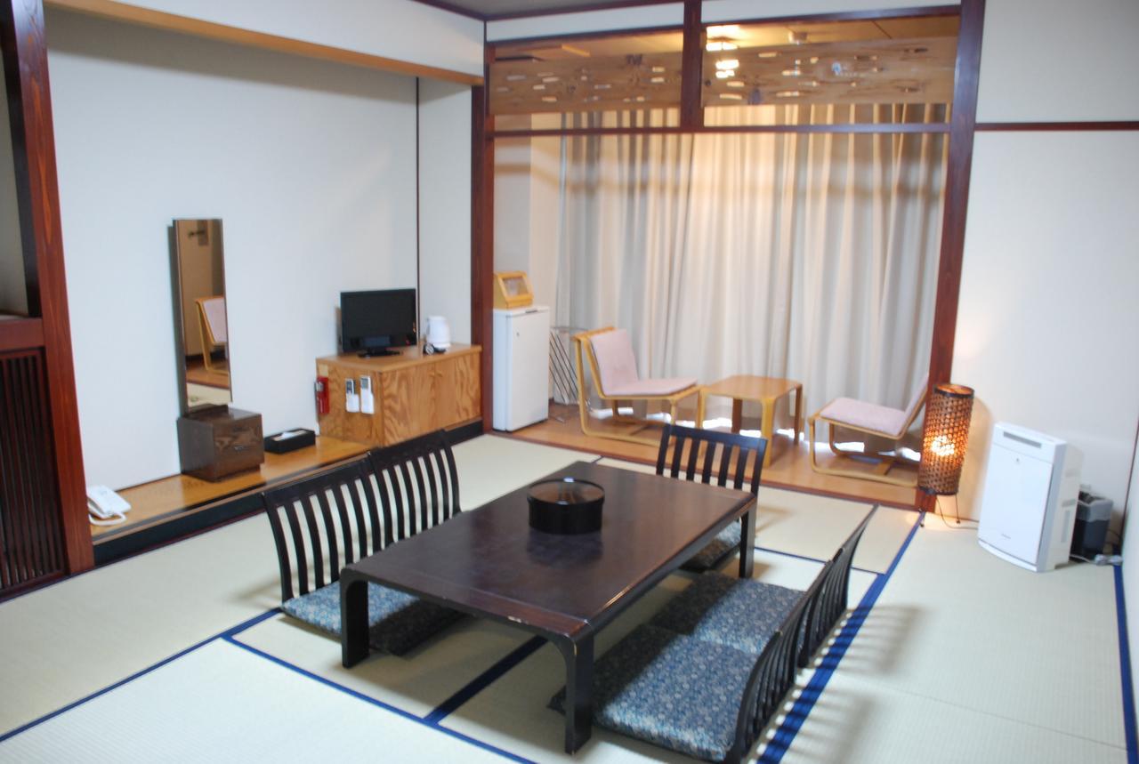 Castle Manai Hotell Anamizu Exteriör bild